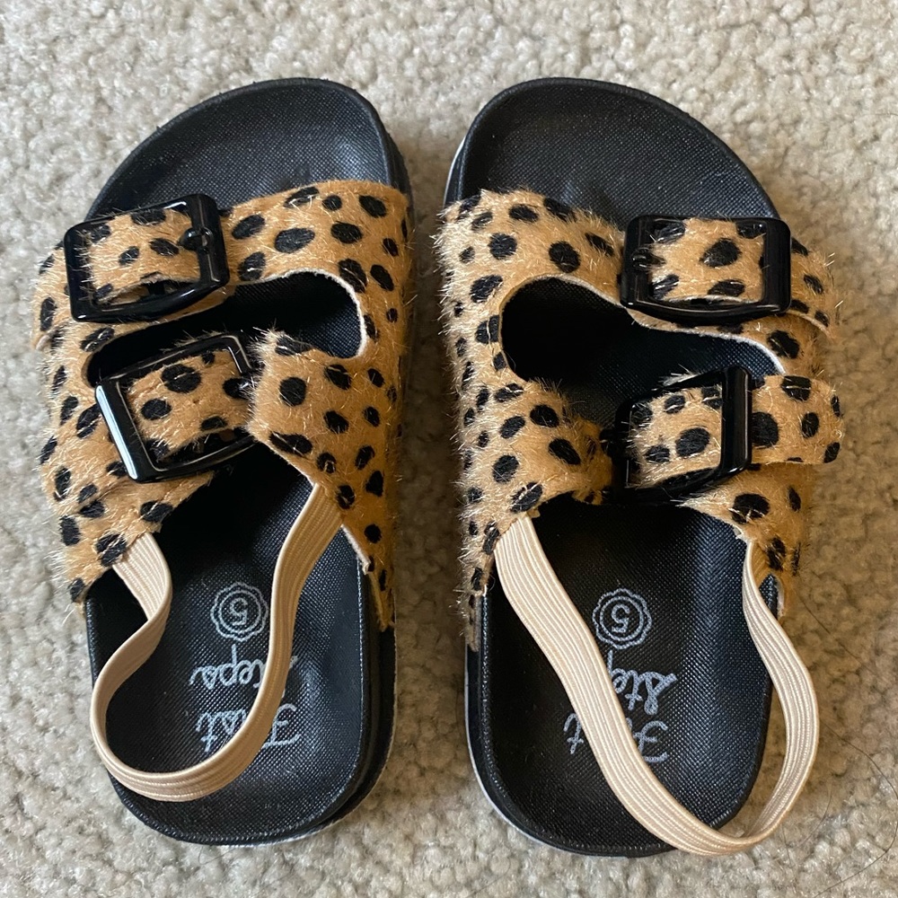 First steps sandals size 5